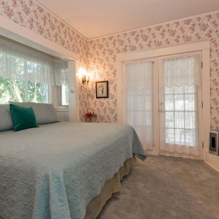 Five Seasuns Bed And Breakfast Port Angeles Exterior foto