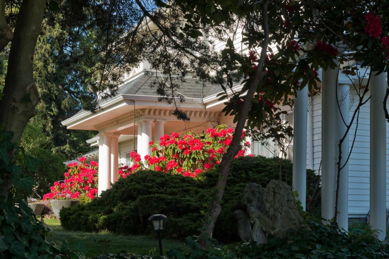 Five Seasuns Bed And Breakfast Port Angeles Exterior foto